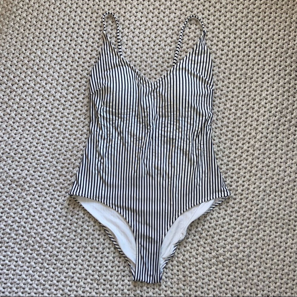 LIKE NEW H&M Striped One Piece Swimsuit